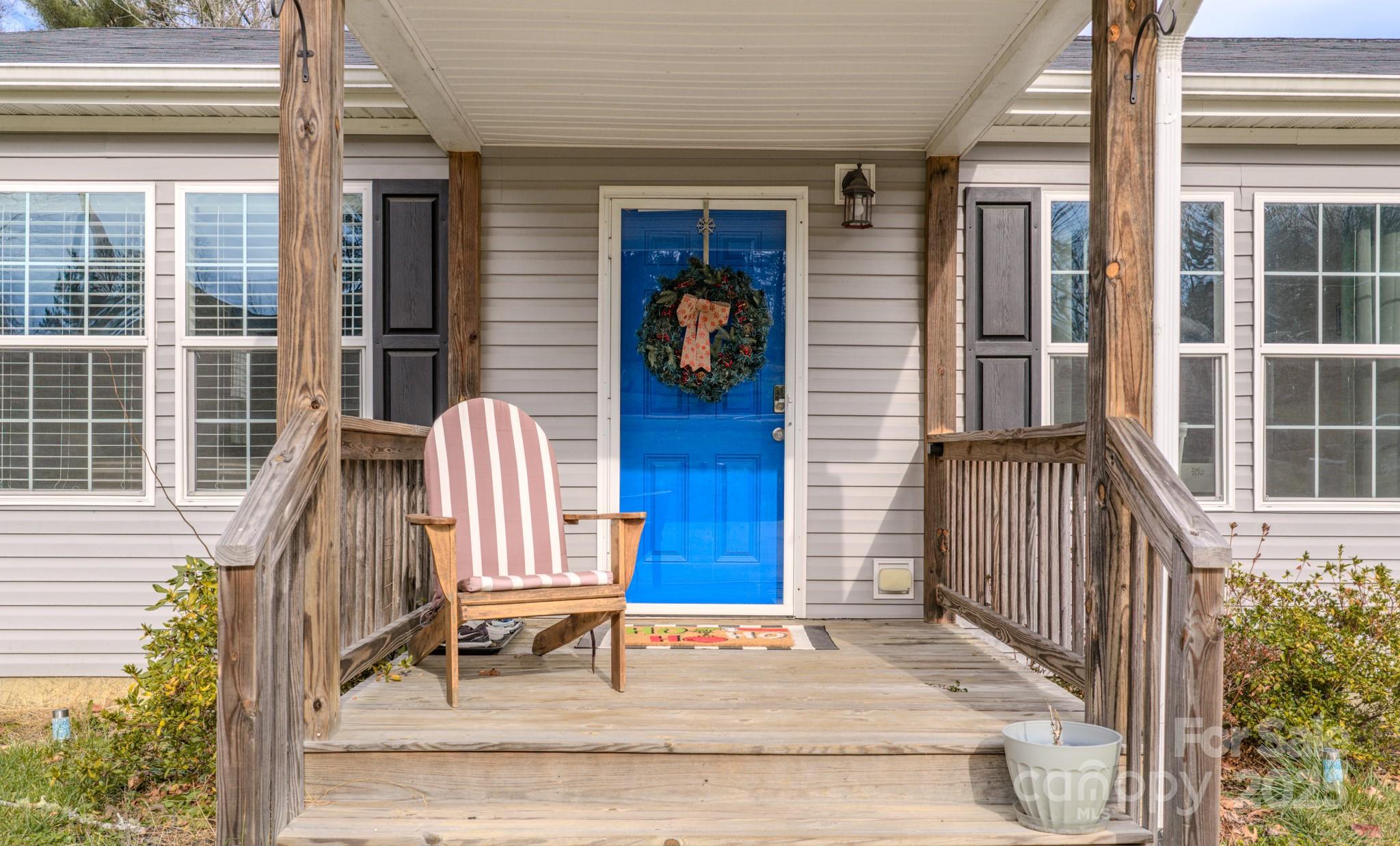 1471 Howard Gap Loop Road