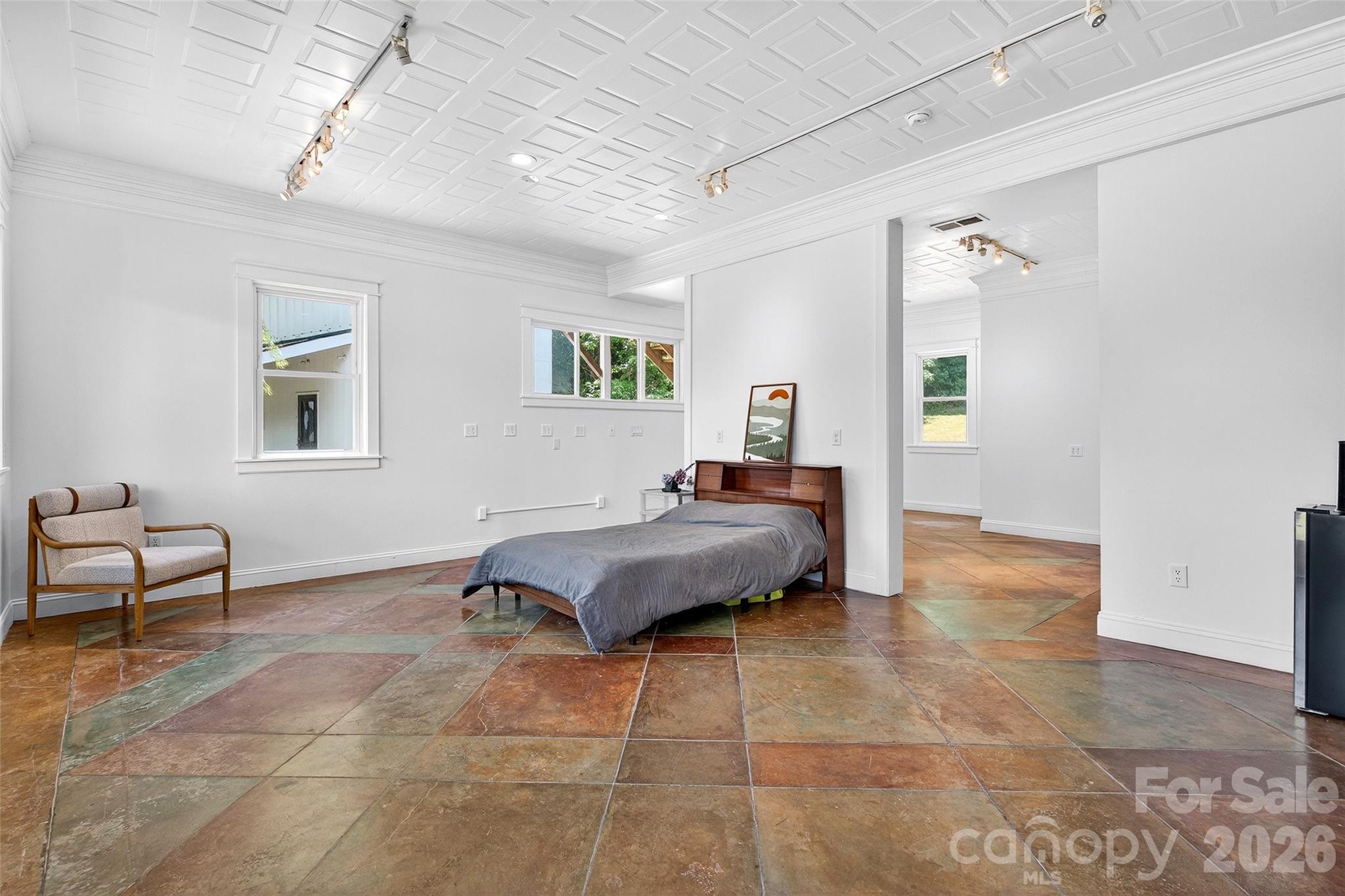 626 Old Lytle Cove Road