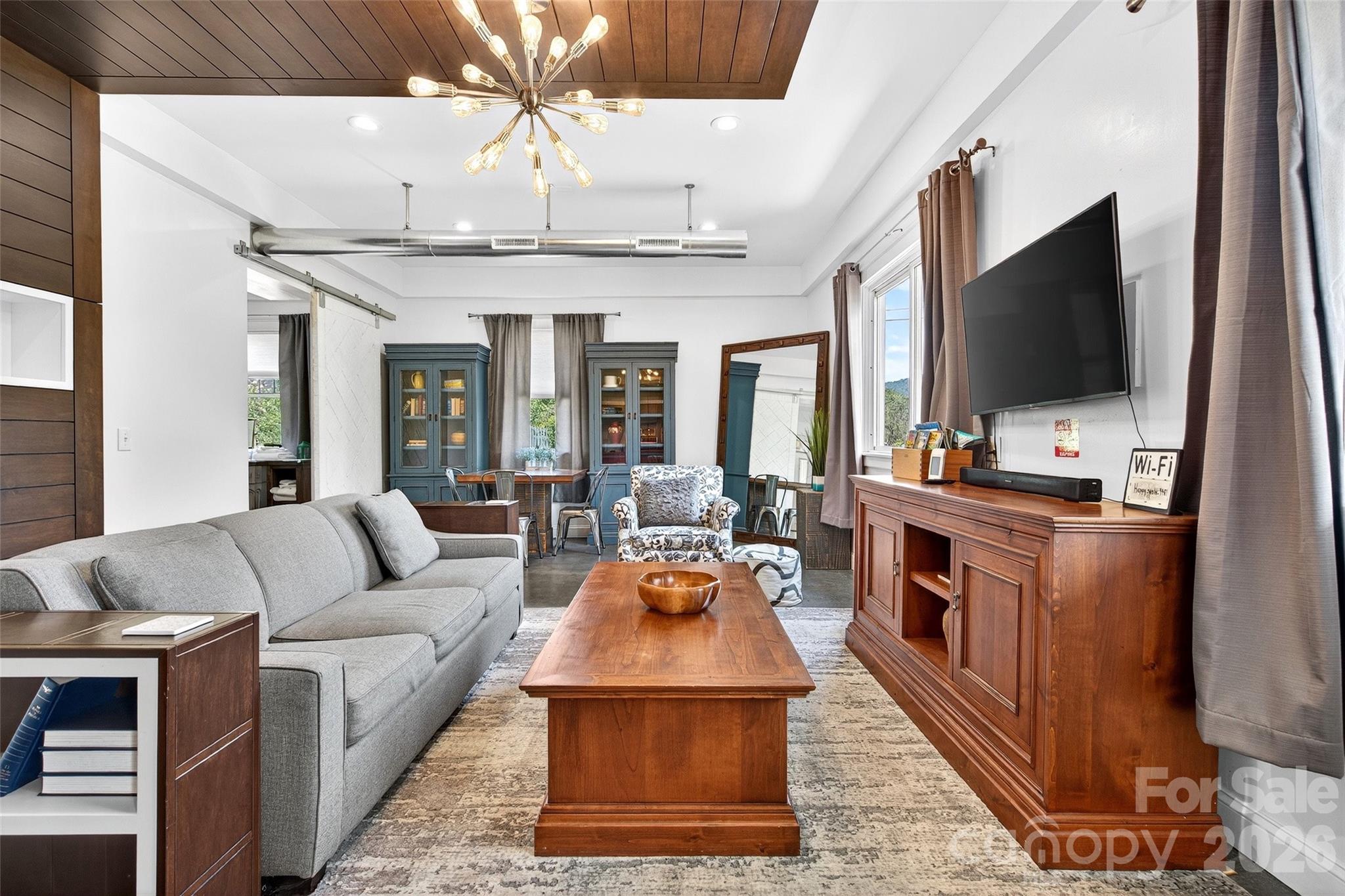 626 Old Lytle Cove Road