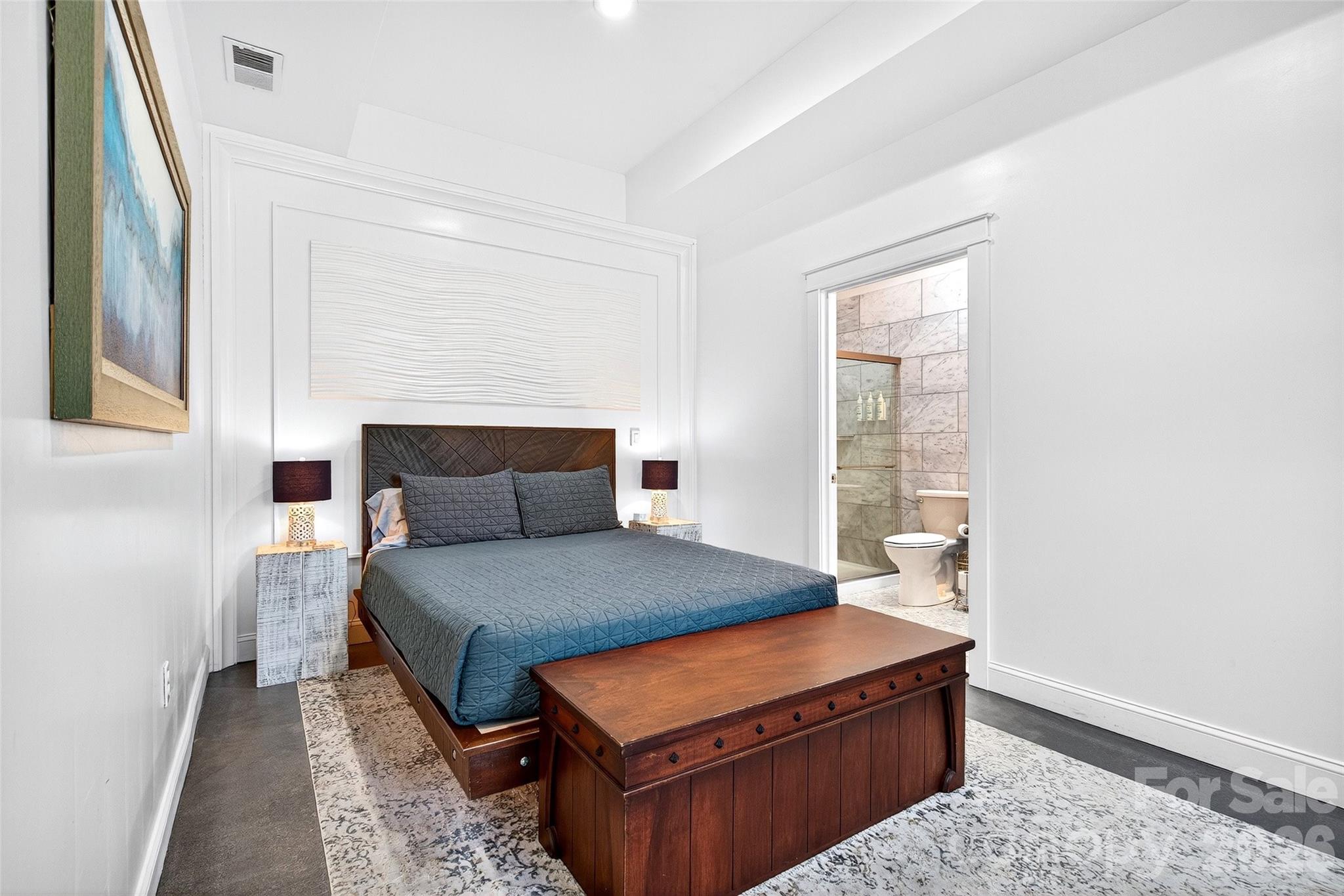 626 Old Lytle Cove Road