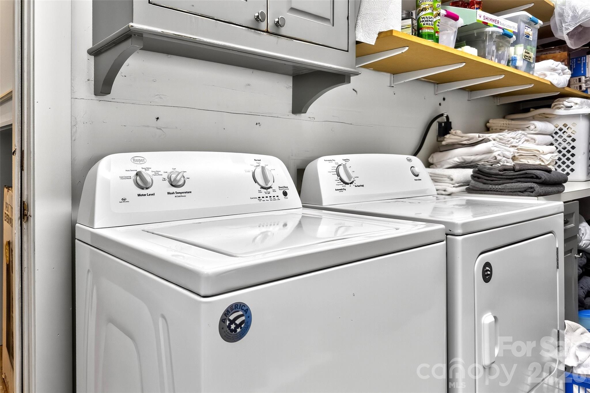 626 Old Lytle Cove Road