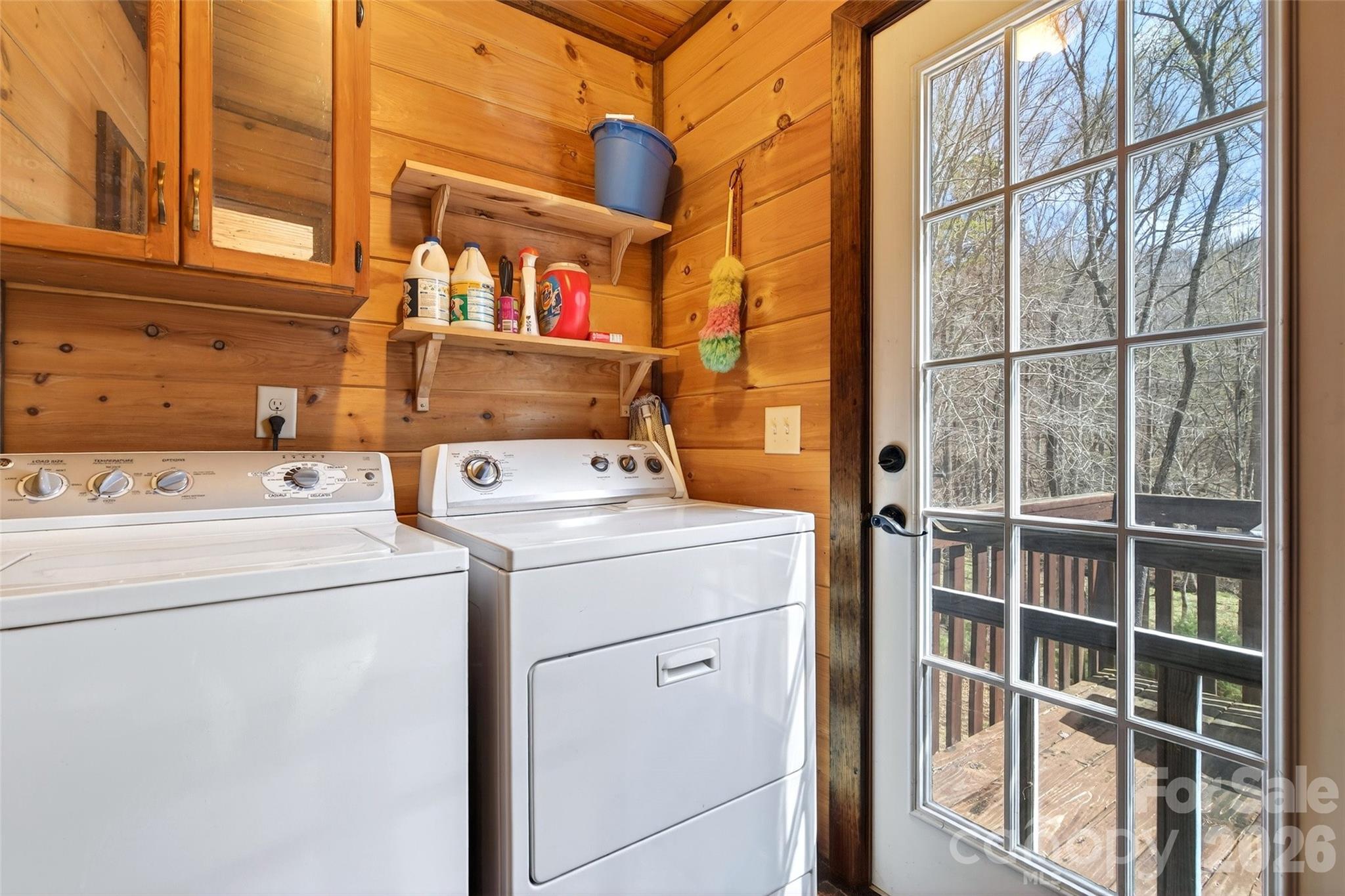 437 Cinnamon Ridge Road