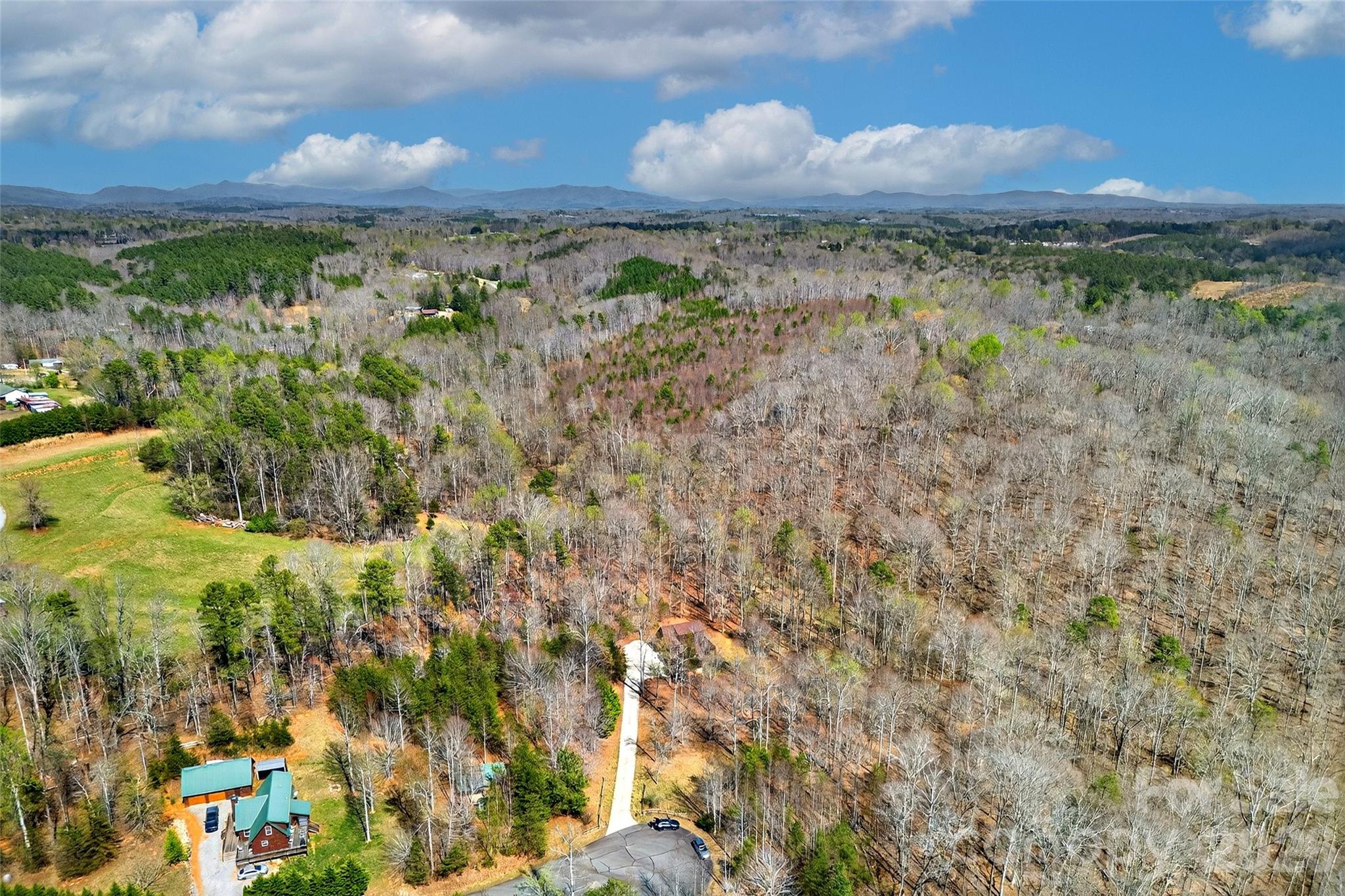 437 Cinnamon Ridge Road