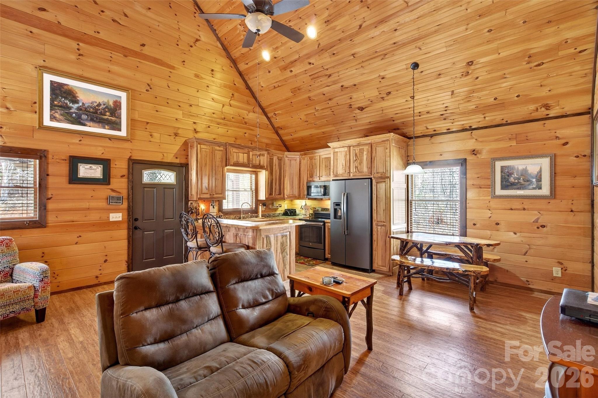 437 Cinnamon Ridge Road