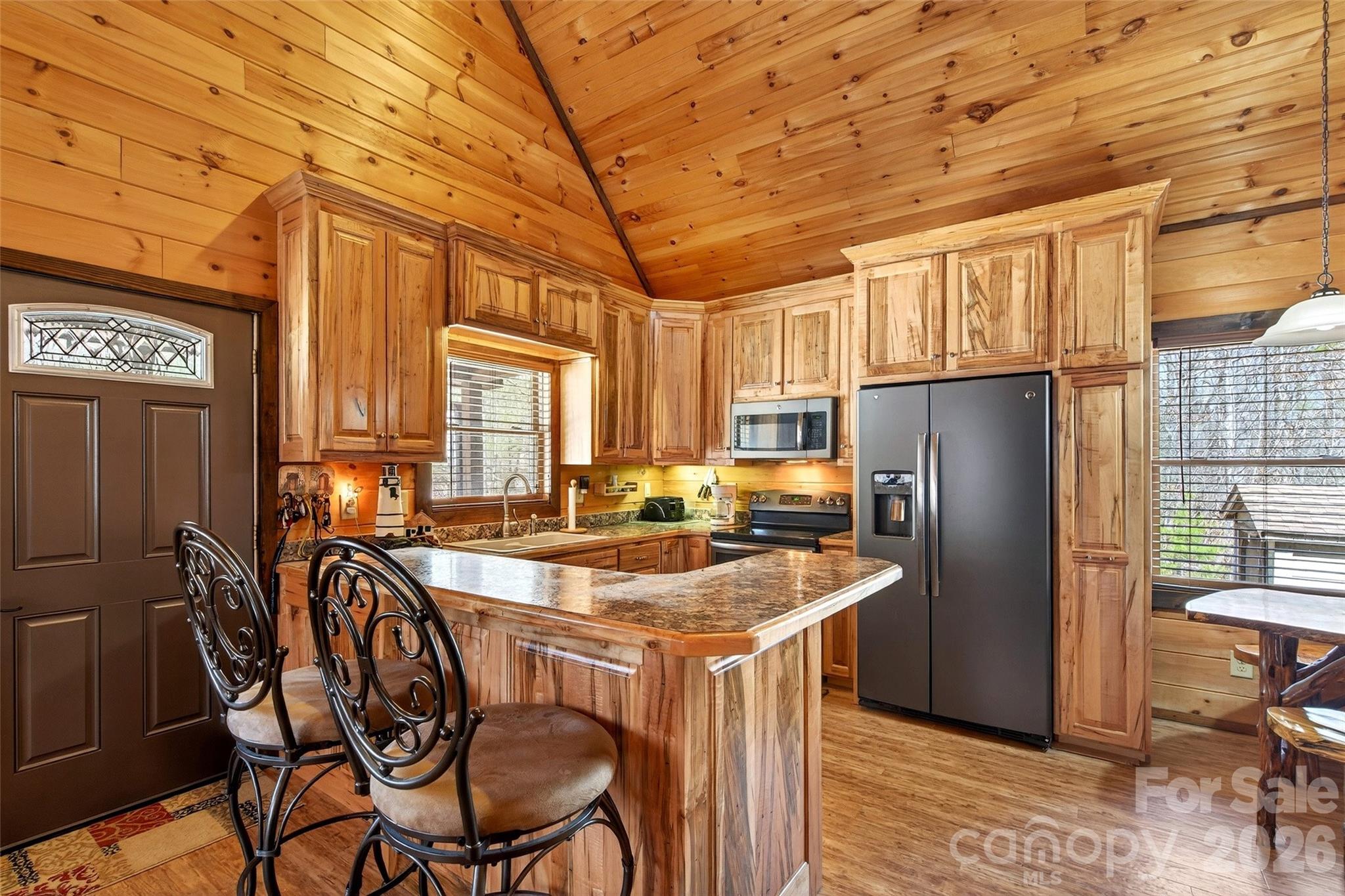 437 Cinnamon Ridge Road