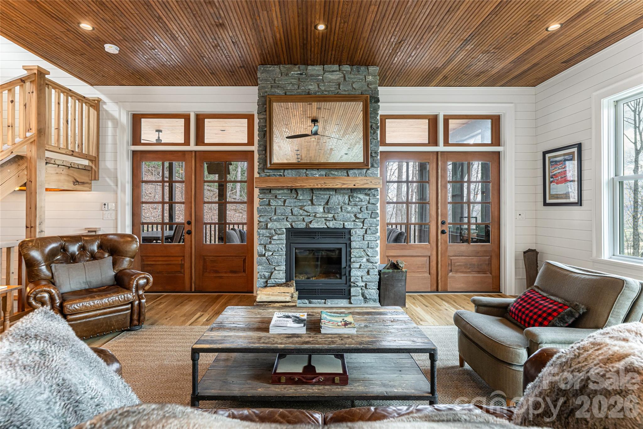 51 Summit Road