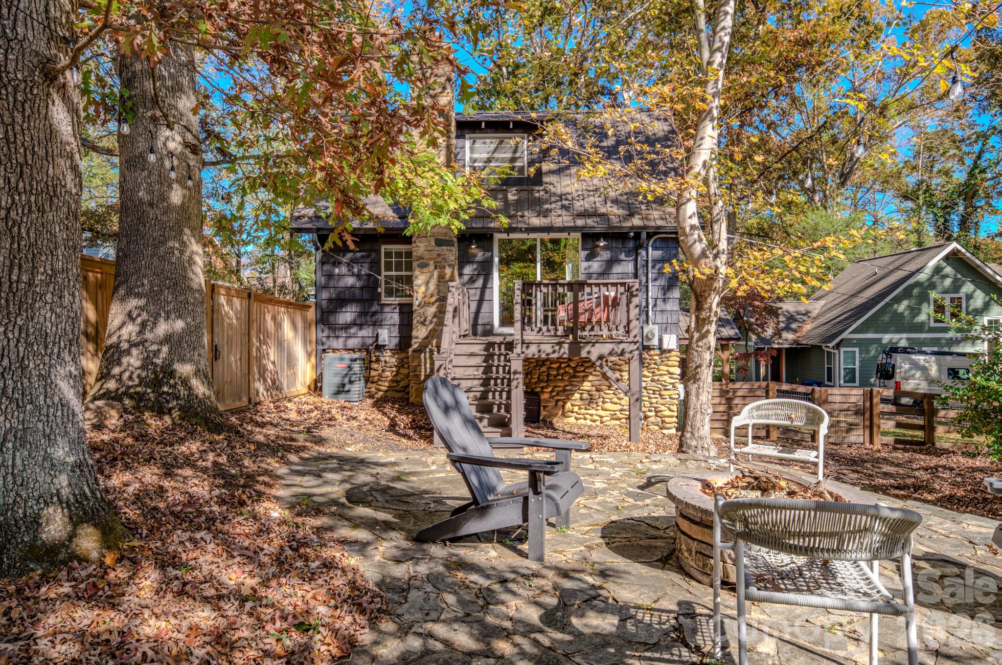 597 Tomahawk Avenue