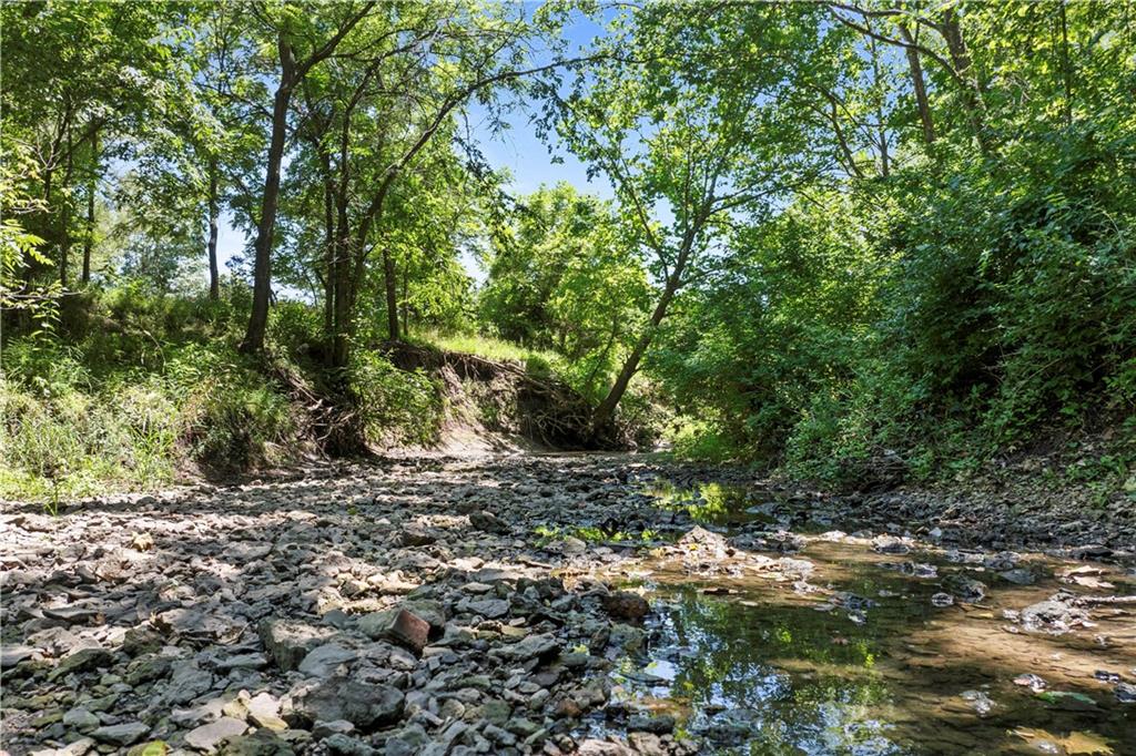 LOT 2 Oak Street