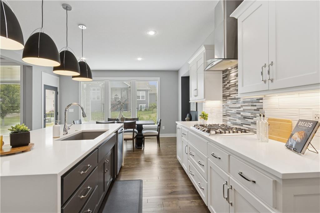 10429 W 170th Place