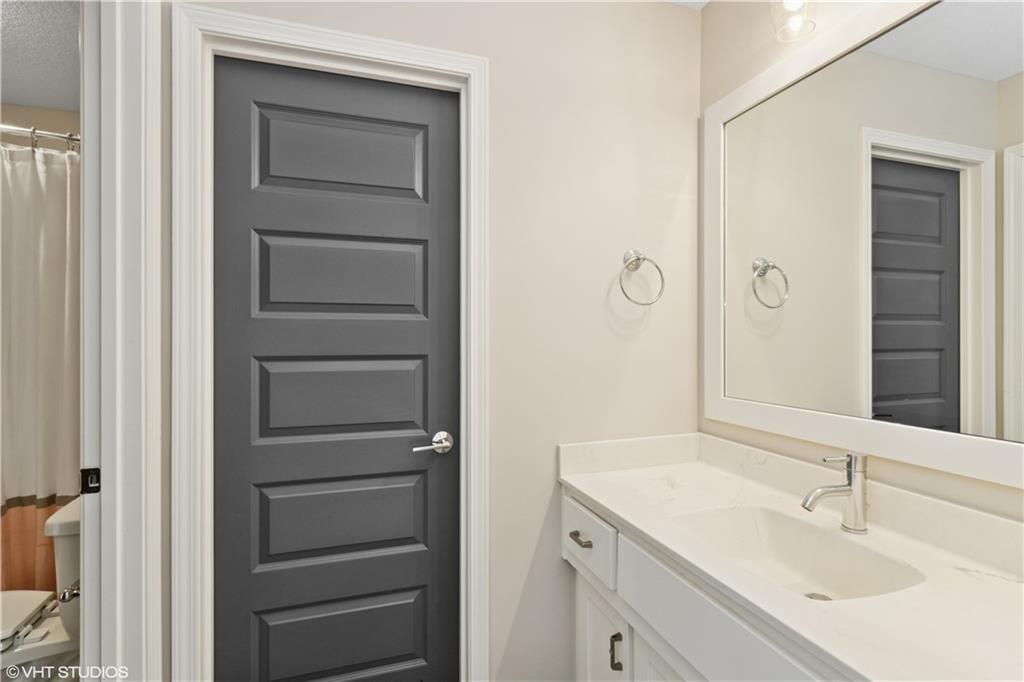 10429 W 170th Place