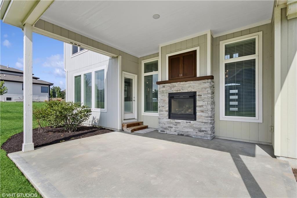 10429 W 170th Place