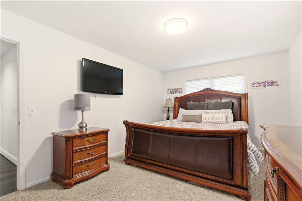 3523 W 100th Terrace