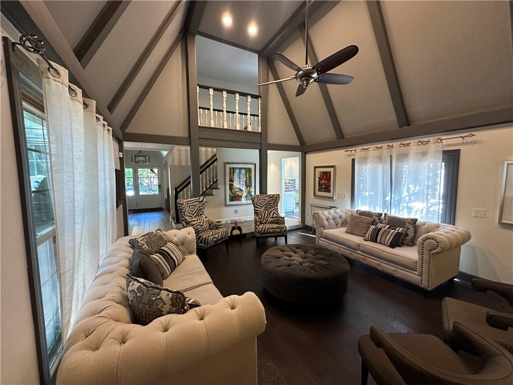 3523 W 100th Terrace