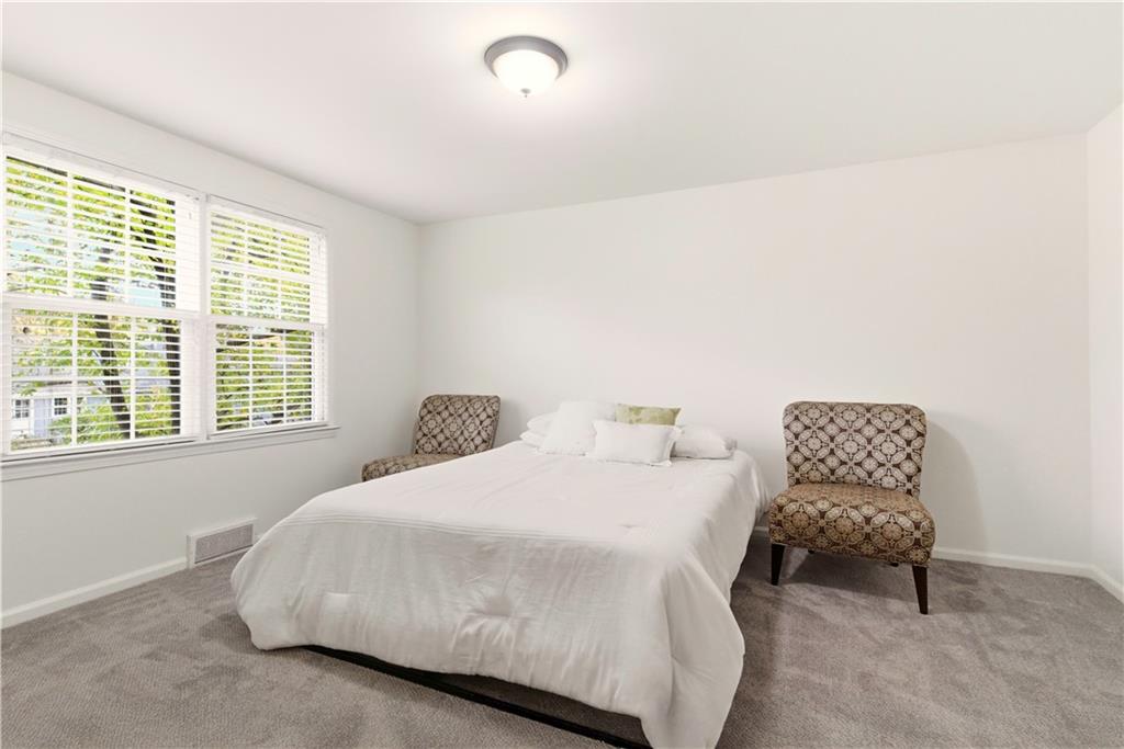 3523 W 100th Terrace