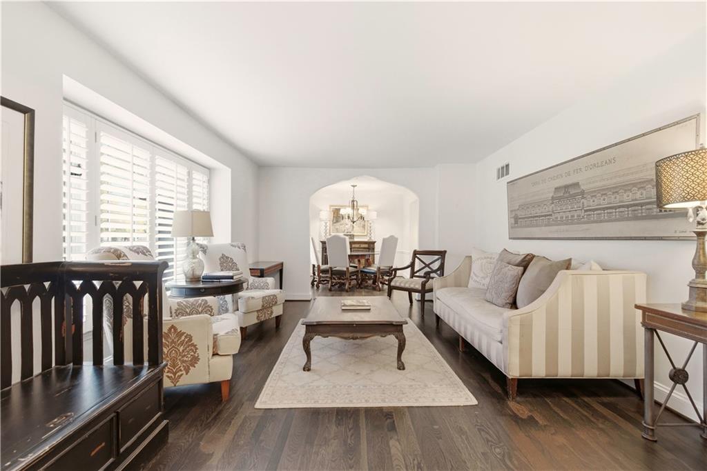 3523 W 100th Terrace