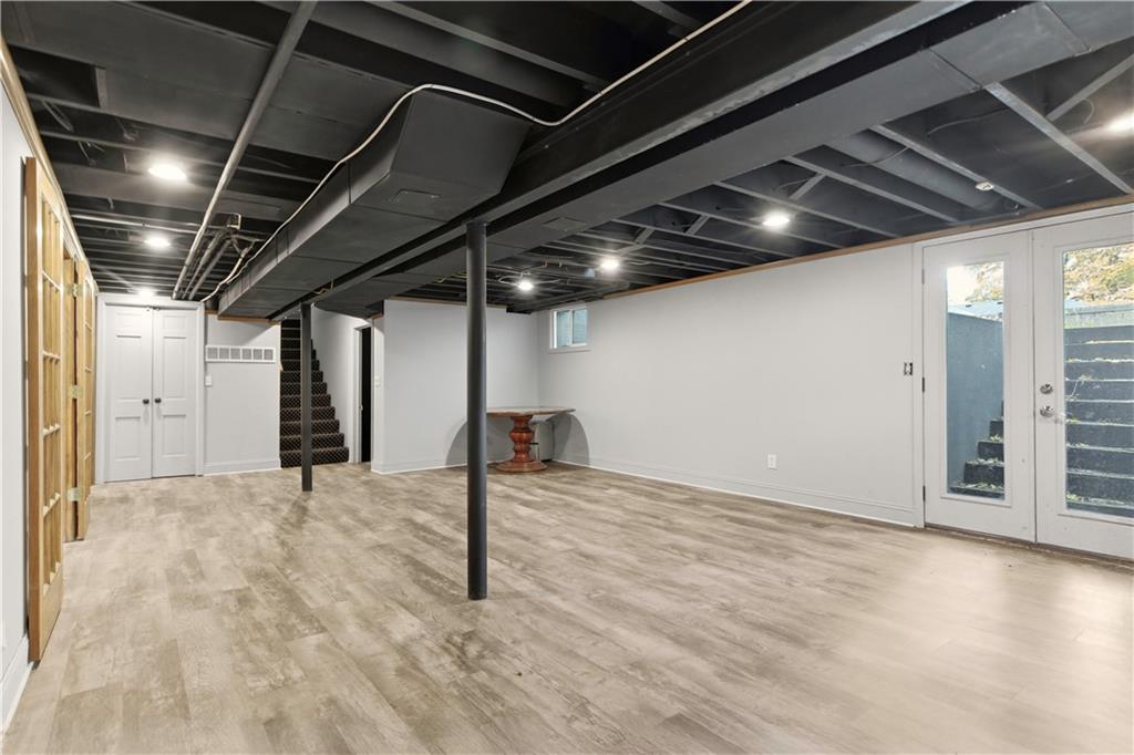 3523 W 100th Terrace