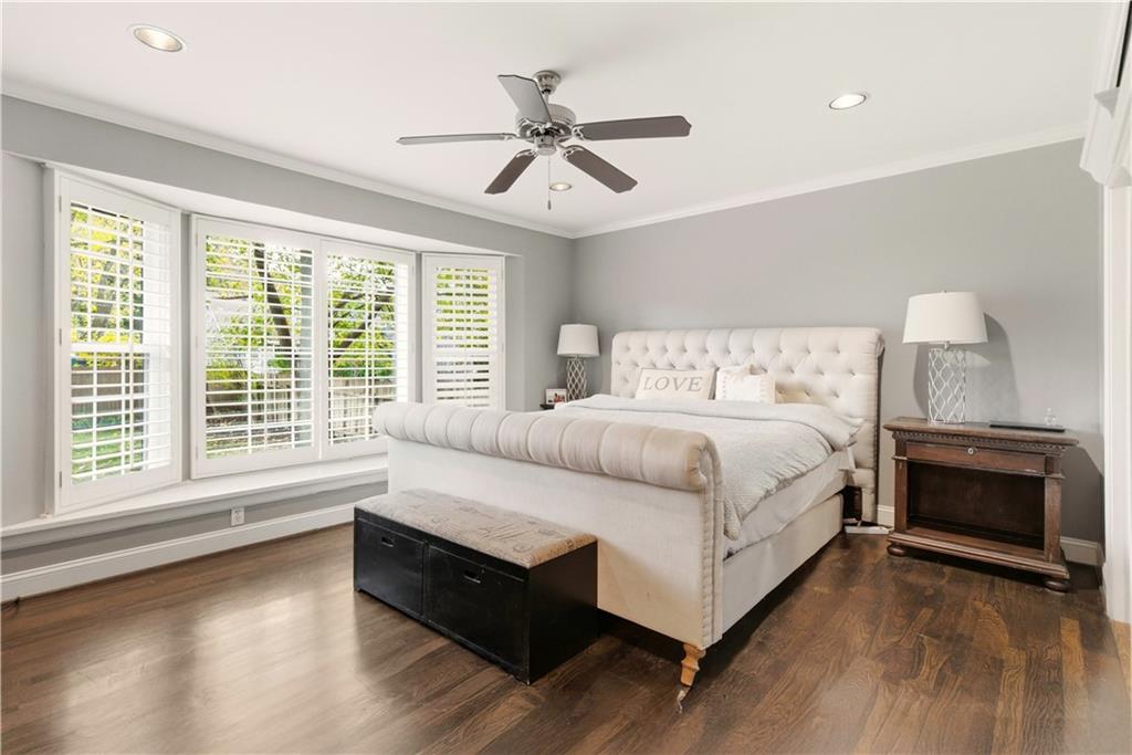 3523 W 100th Terrace