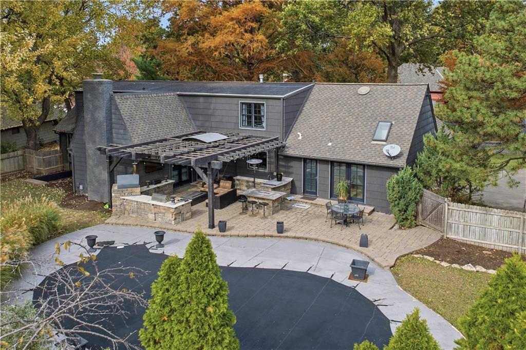 3523 W 100th Terrace