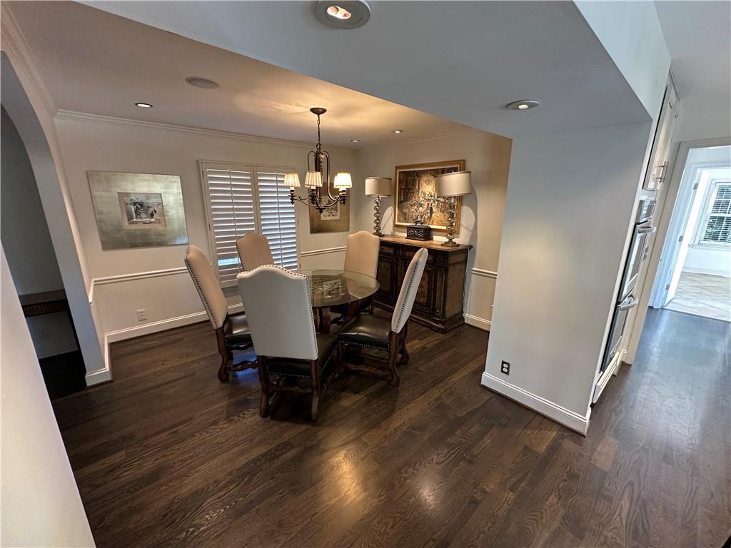 3523 W 100th Terrace