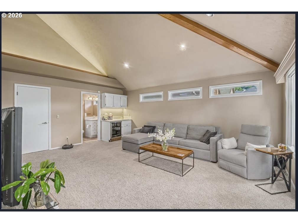 16323 NE Eugene CT