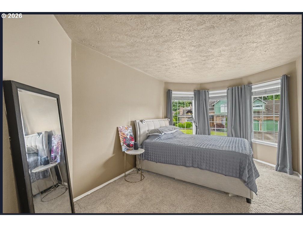 16323 NE Eugene CT