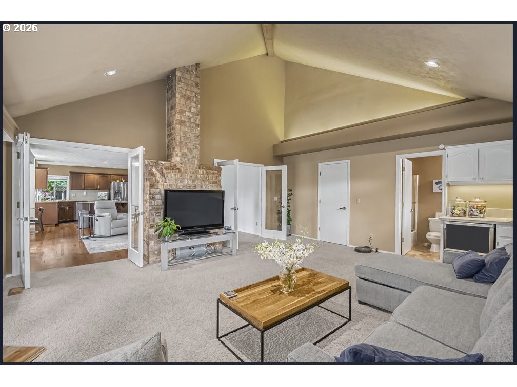 16323 NE Eugene CT