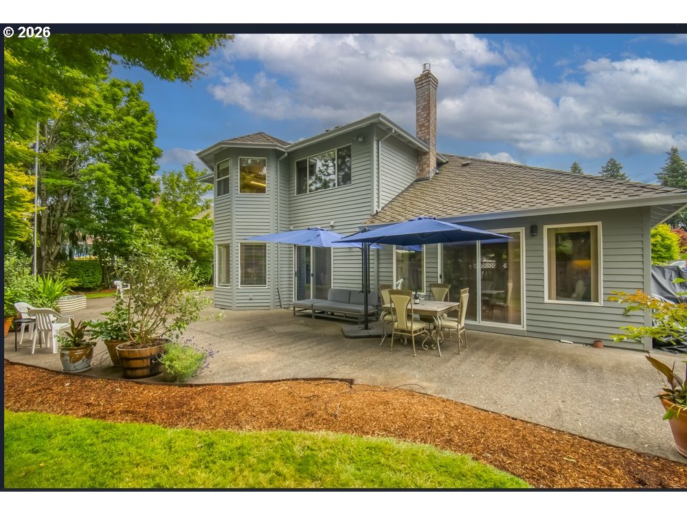 16323 NE Eugene CT