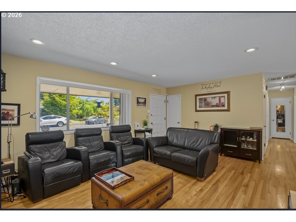 1137 SE 224TH AVE