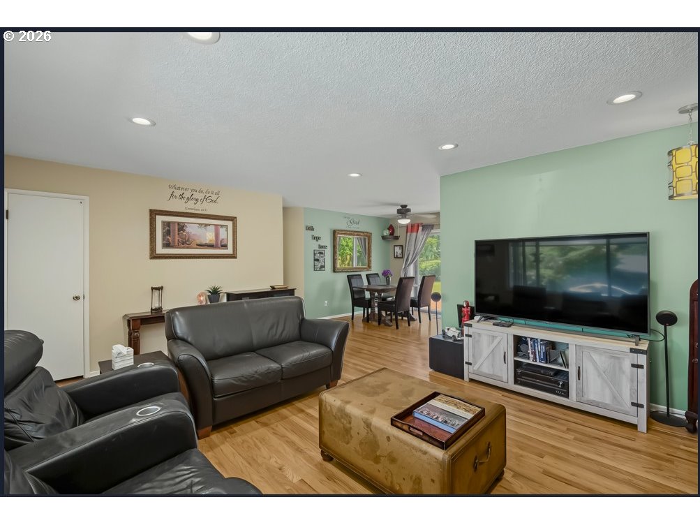 1137 SE 224TH AVE