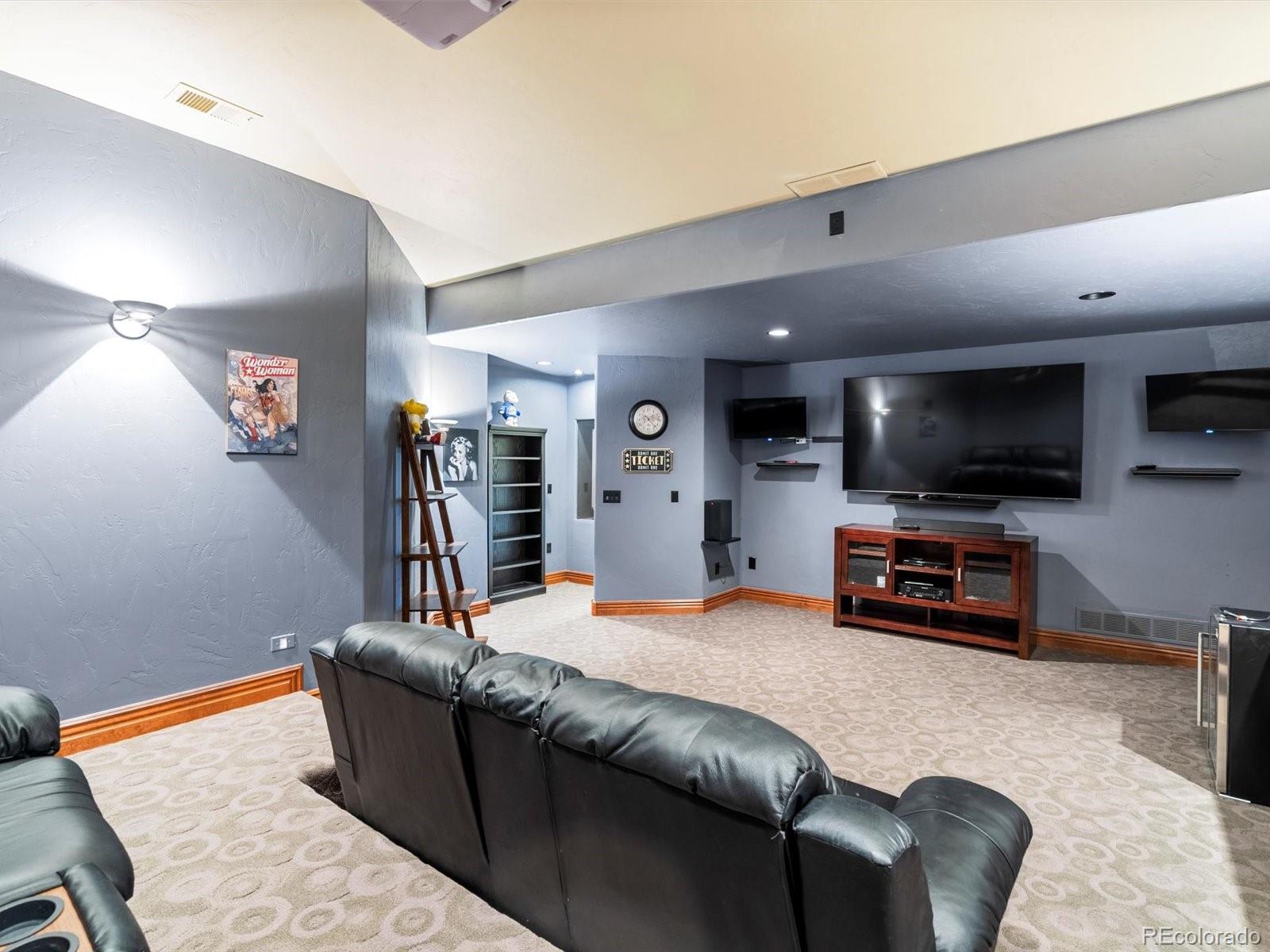 17098 Woodridge Court