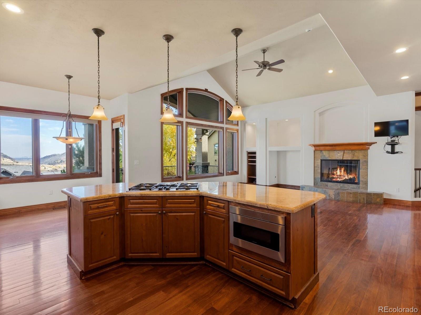 17098 Woodridge Court