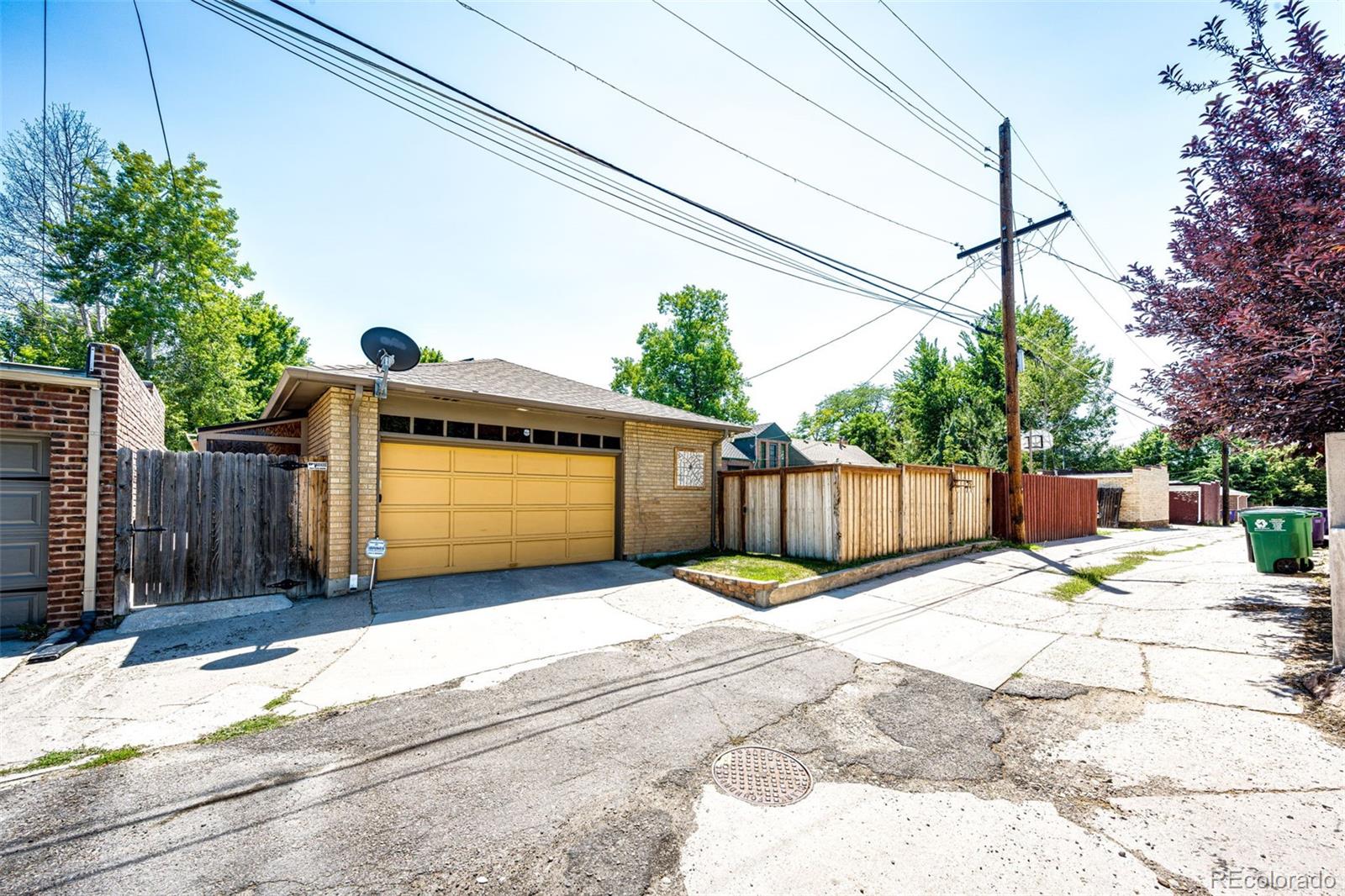 3055 E Mississippi Avenue