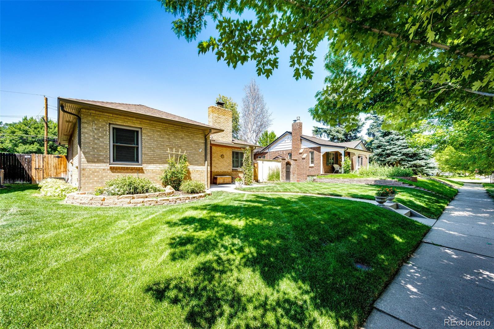 3055 E Mississippi Avenue