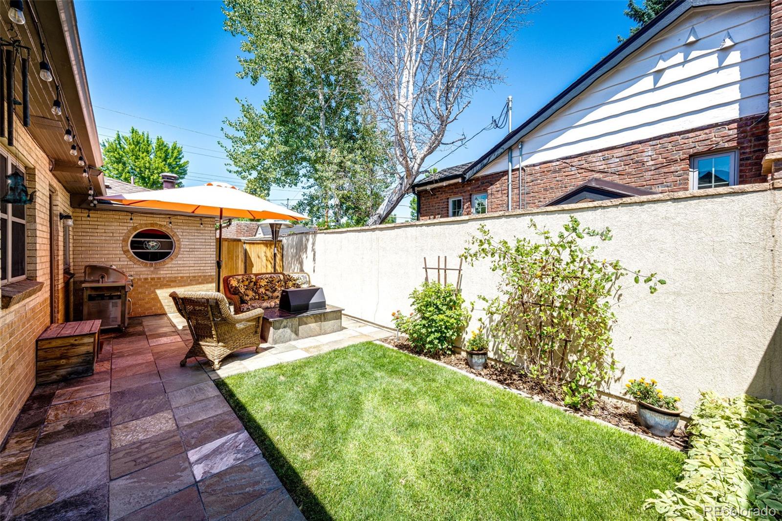 3055 E Mississippi Avenue