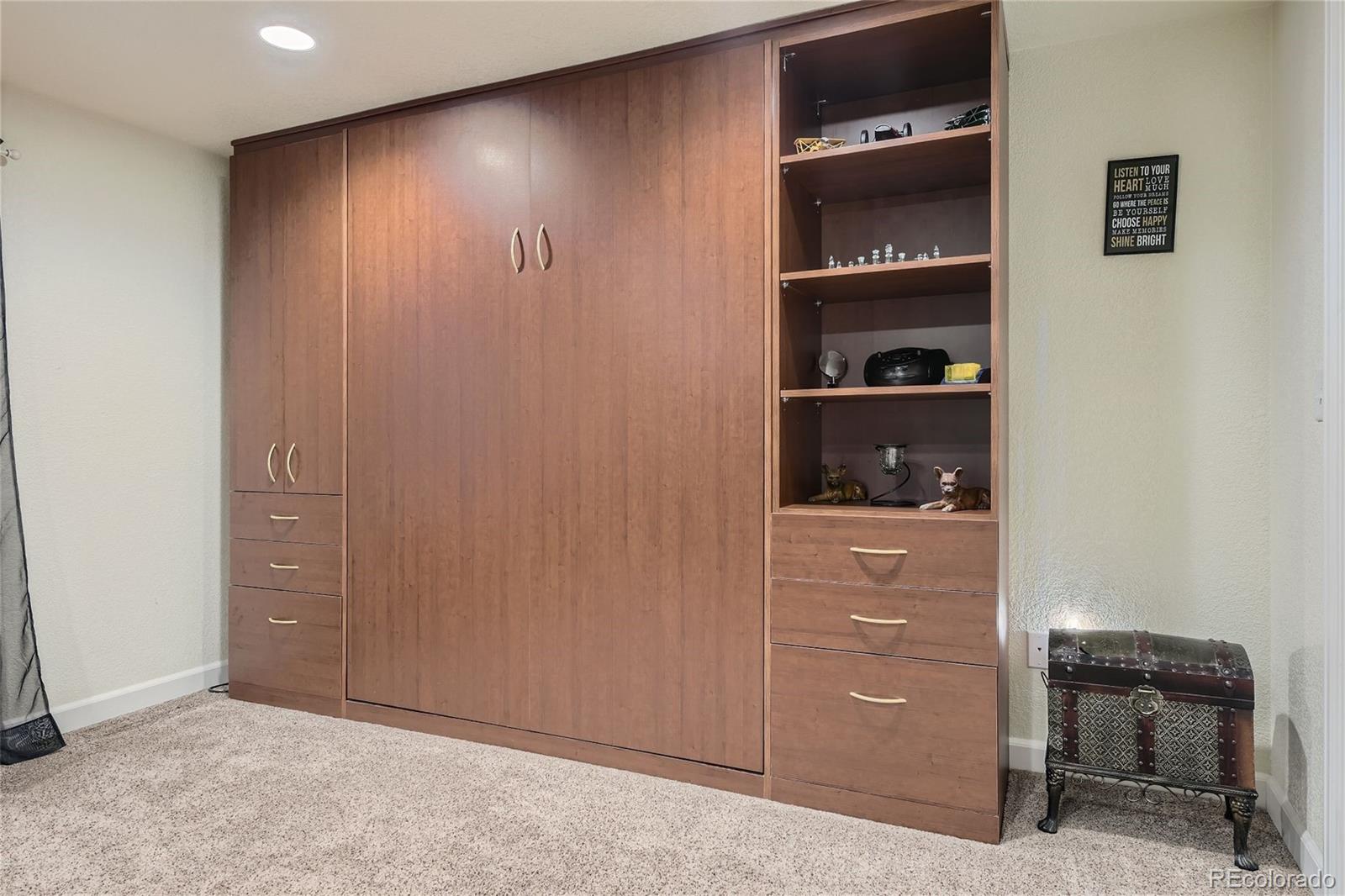 3692 S Quatar Way