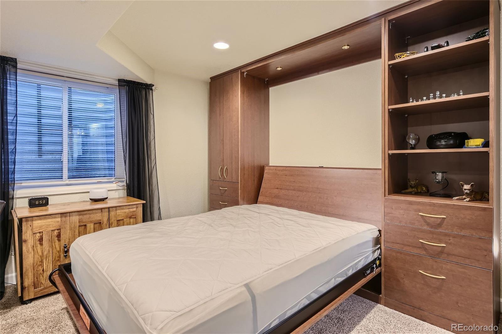 3692 S Quatar Way