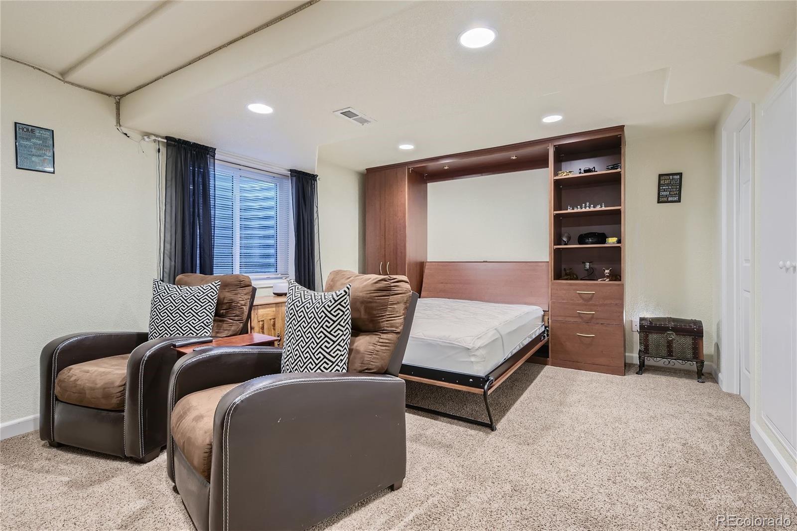 3692 S Quatar Way