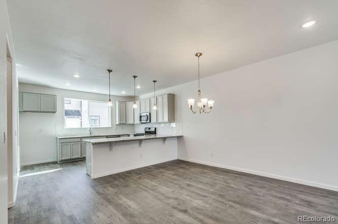 1570 Castle Creek Circle