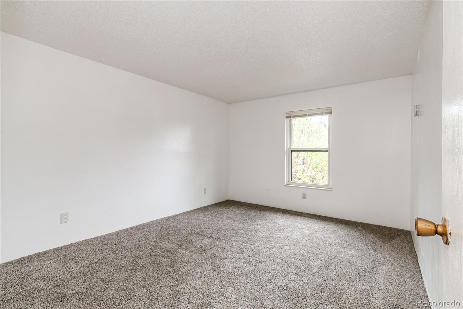 7020 W 20th Avenue Unit: 205