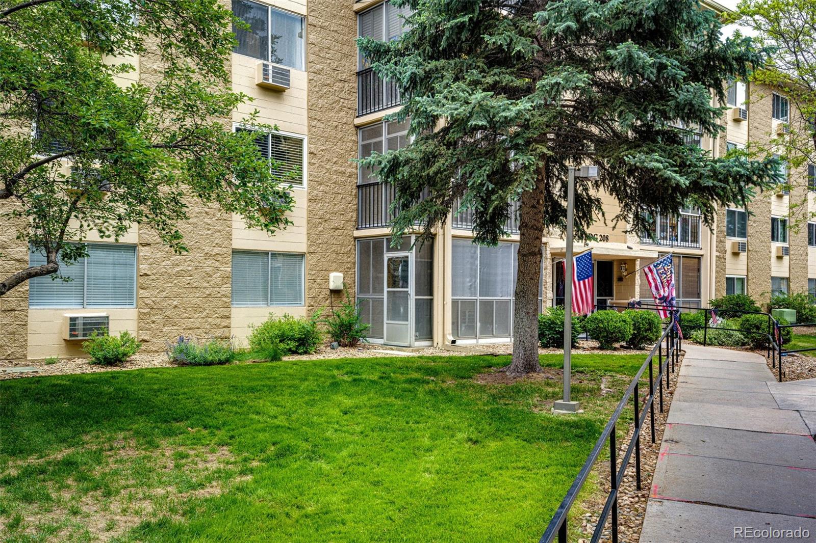 3082 S Wheeling Way Unit: 105