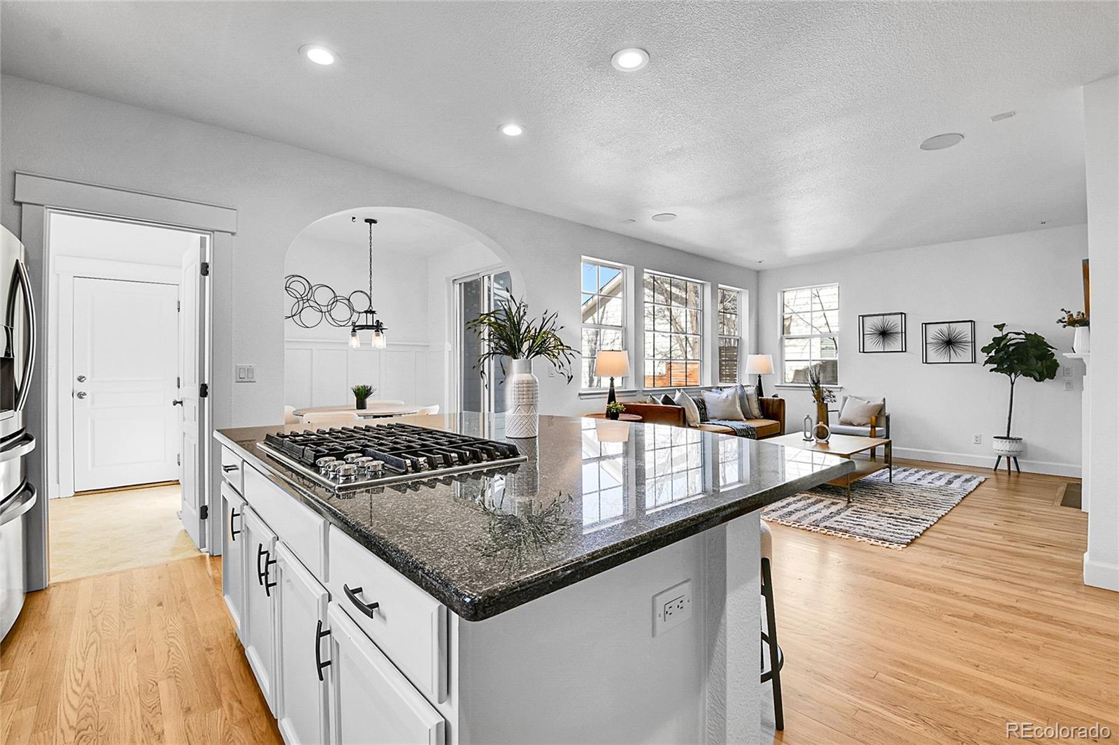 2667 Xanthia Court