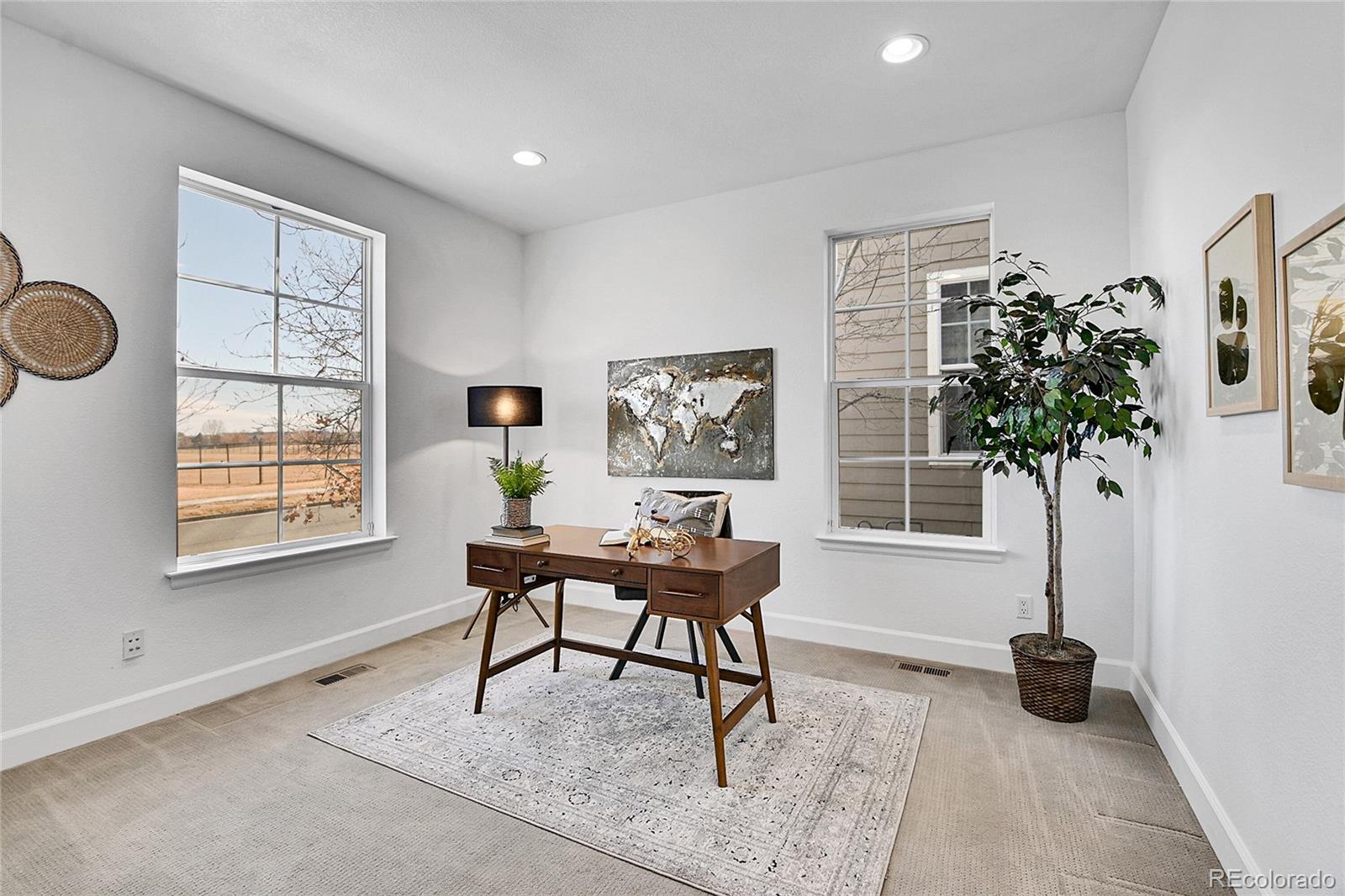 2667 Xanthia Court