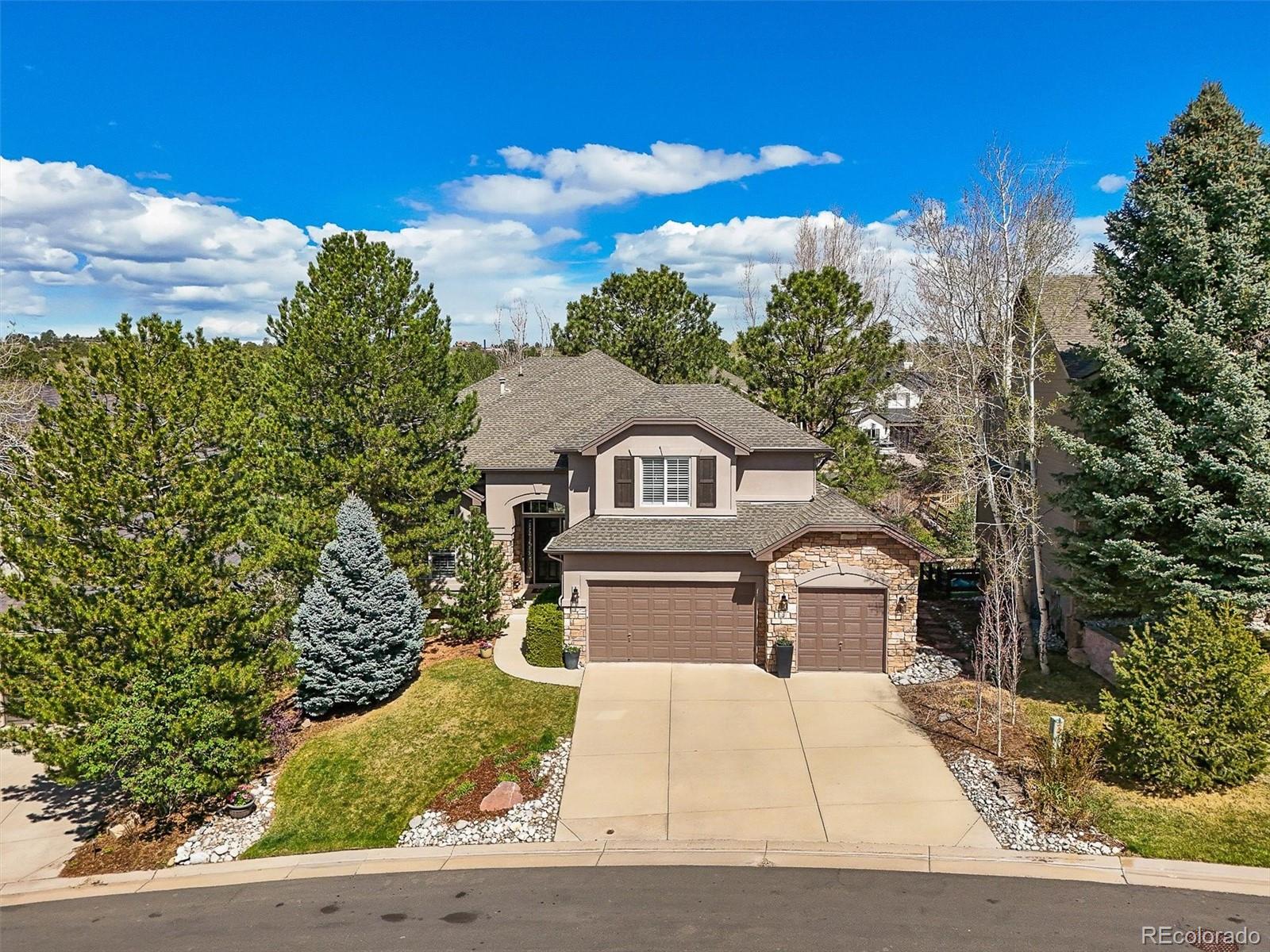 907 Greenridge Lane