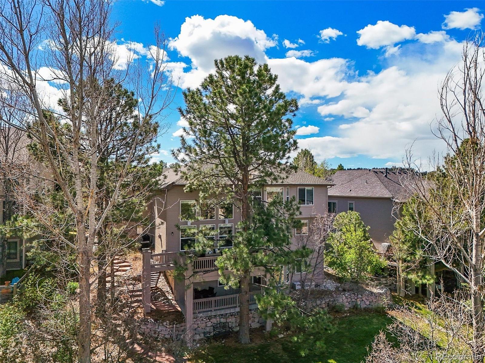 907 Greenridge Lane