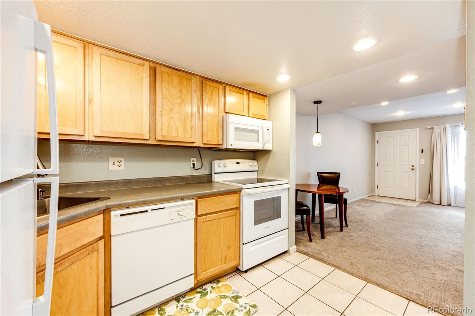 1885 S Quebec Way Unit: 16