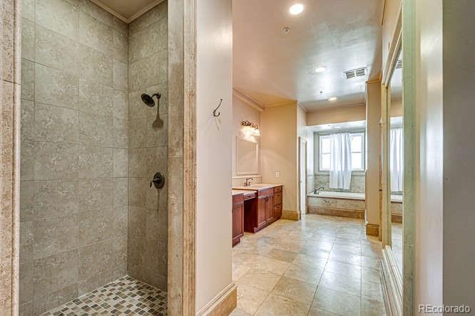 11020 S Pikes Peak Drive Unit: 200