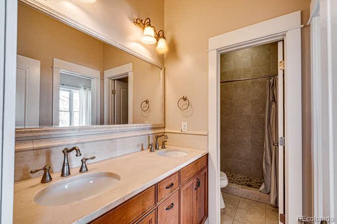 11020 S Pikes Peak Drive Unit: 200