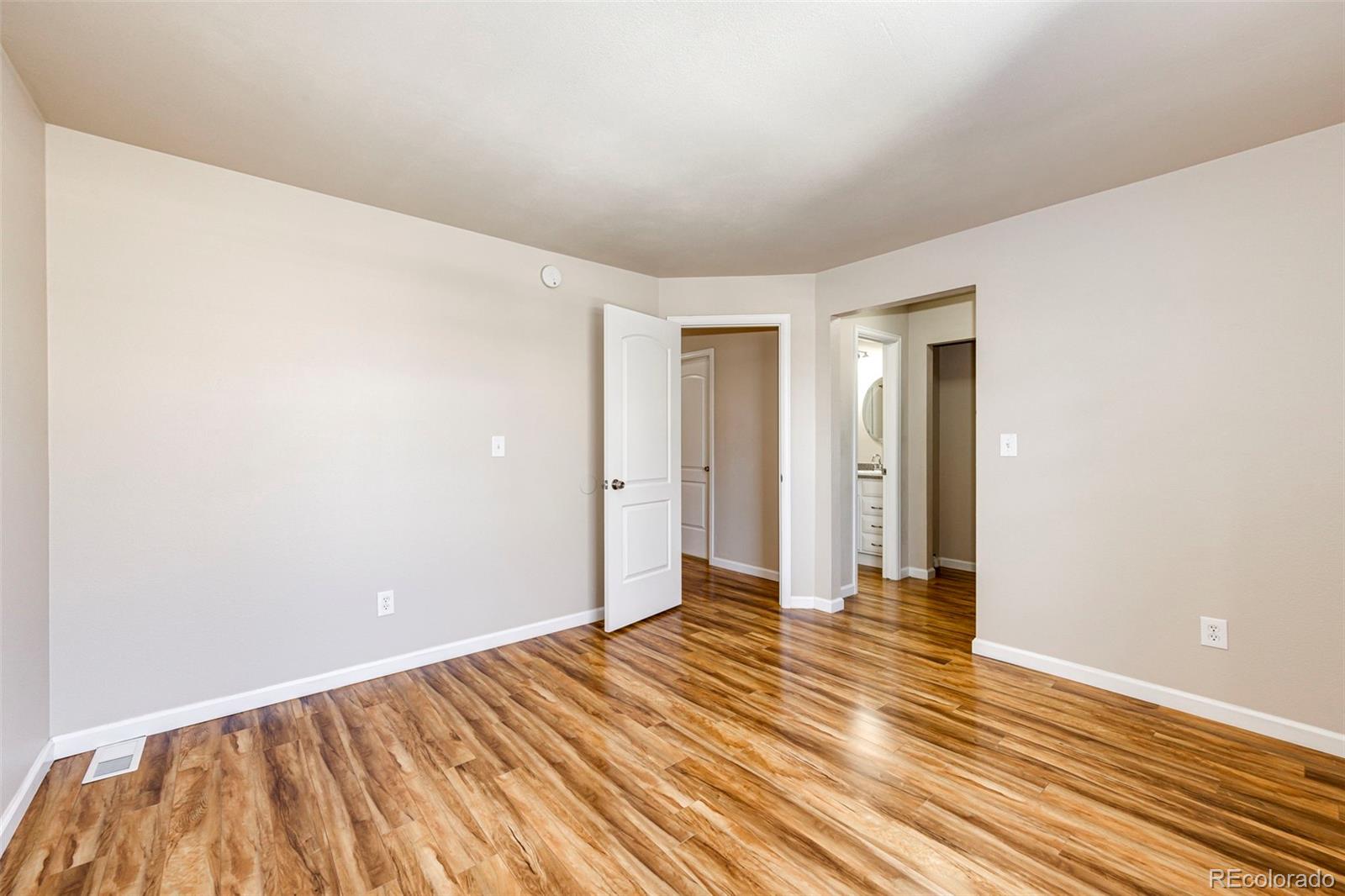 14822 E Penwood Place Unit: B