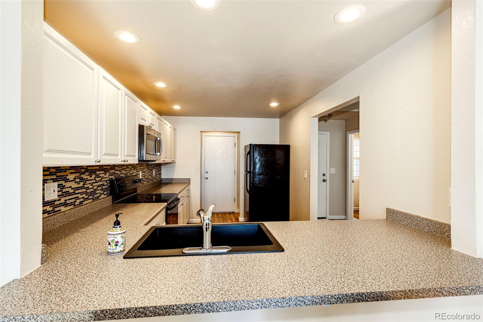 14822 E Penwood Place Unit: B