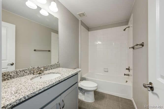 1556 Castle Creek Circle